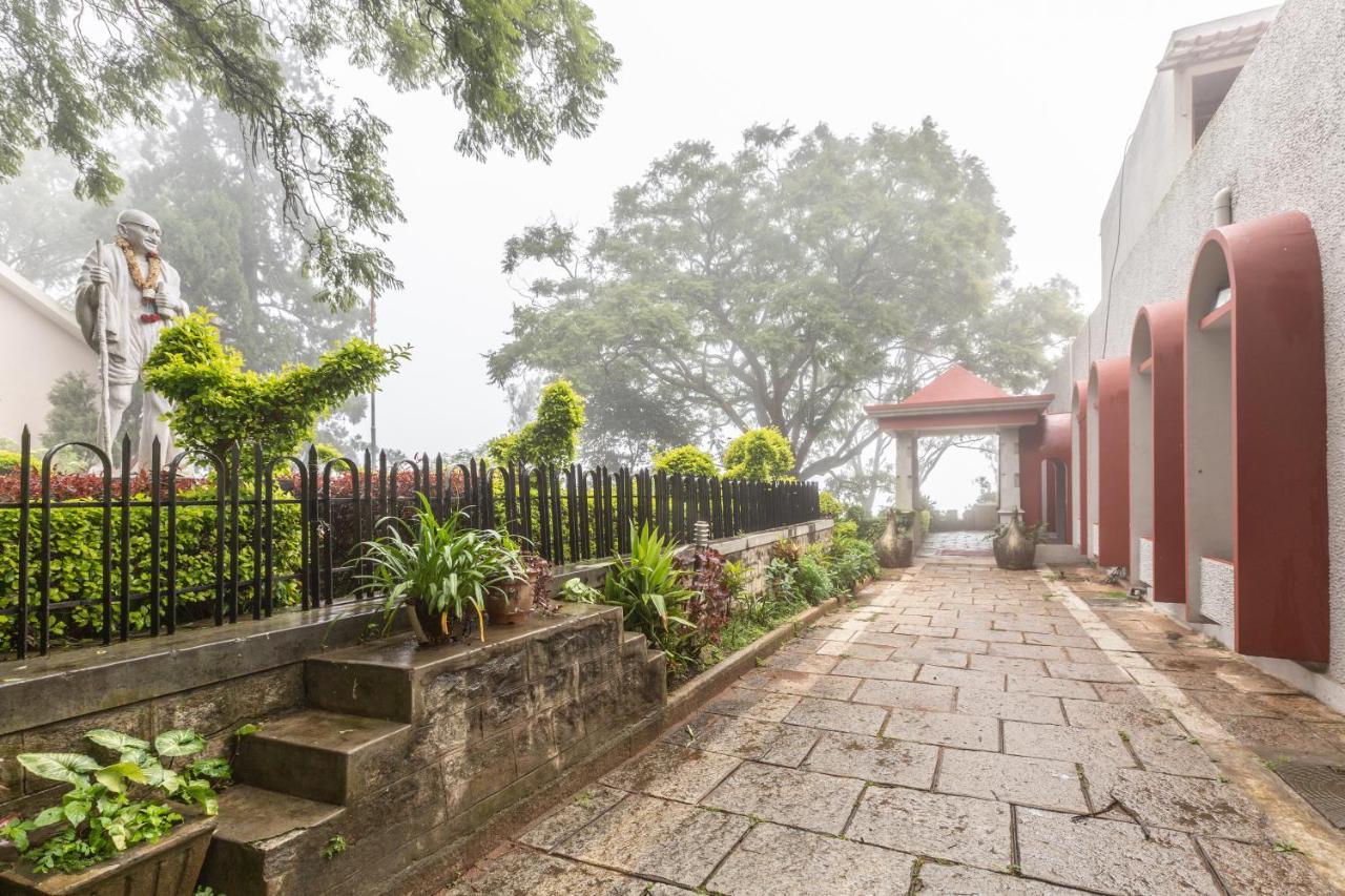 Kstdc Hotel Mayura Pine Top Nandi Hills Exterior foto